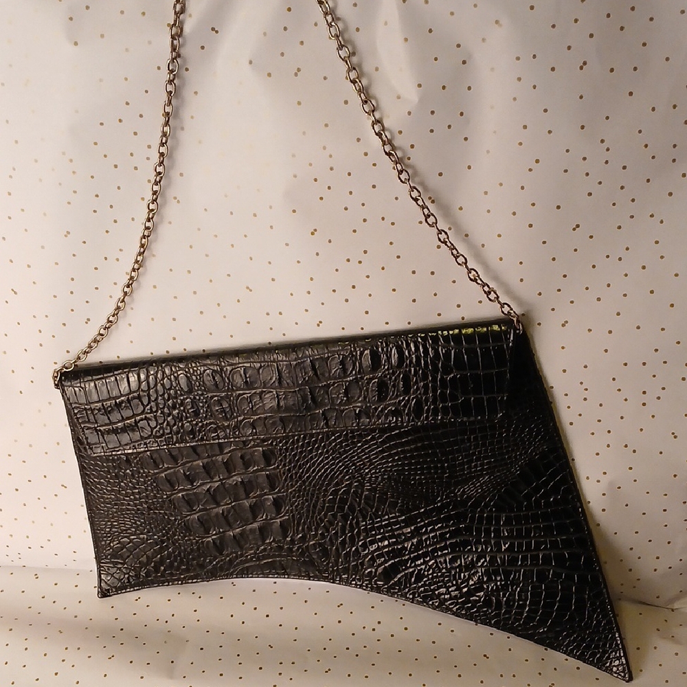 Sleek Black Crocodile-Embossed Clutch with Chain